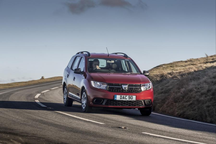  Dacia Logan MCV 2017 года  (UK) (фото 5 из 30)